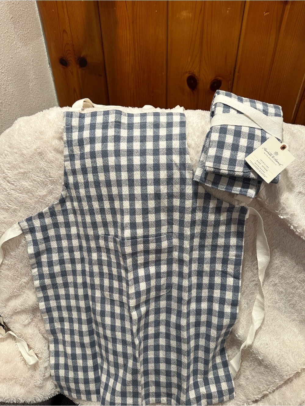 Hearth & Hand Blue and White Gingham Kids Apron Set 2 aprons for $15